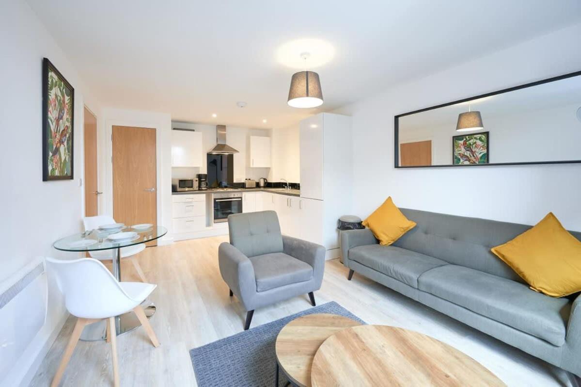 Fabulous 1 Bedroom Apartment In Central Preston Preston  Buitenkant foto